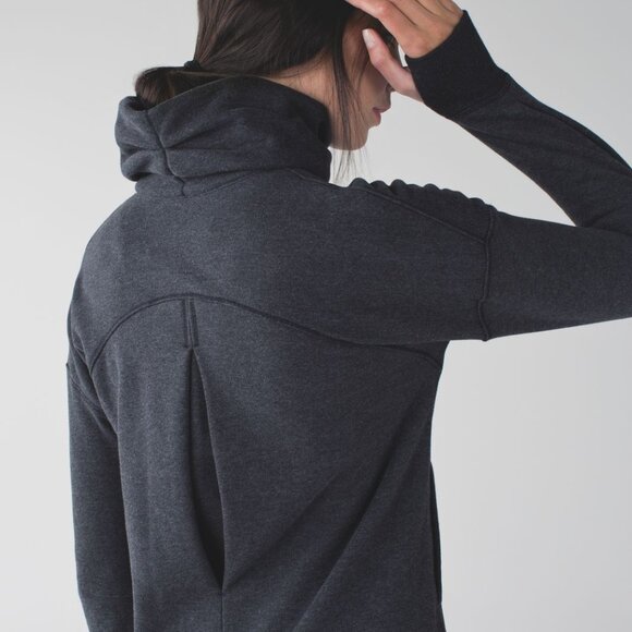 Lululemon Hug It Out Jacket Fleece, Women's 8 - Picture 11 of 11